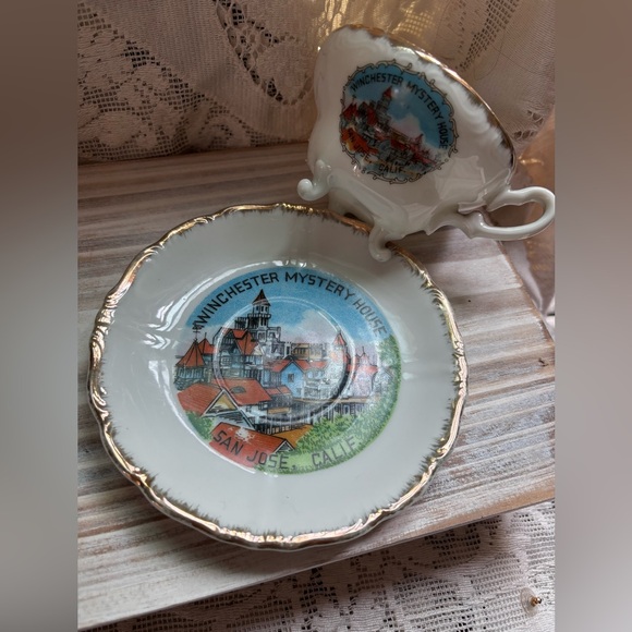 vtg Winchester Mystery House cup and saucer - Picture 3 of 7